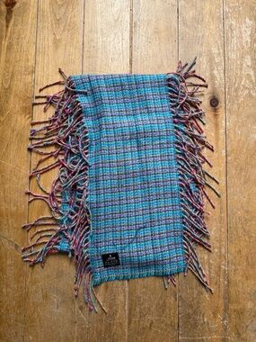 V. FRAAS Multicolor Plaid Fringe Scarf